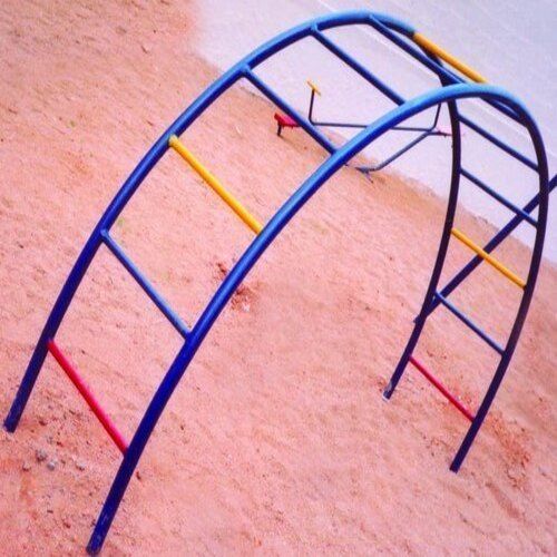 Mild Steel Durable Rainbow Shaped Kids Garden Play Garden Climber