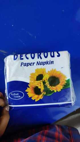 White Color Disposable Decoras Paper Napkin