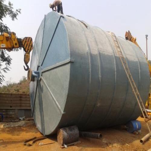 Cylindrical Shaped High Grade Frp Material Made Acid Storage Tank Capacity: 10000 Liter/Day