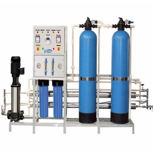 Semi Automatic 1000-2000 Kg R.O Water Plant