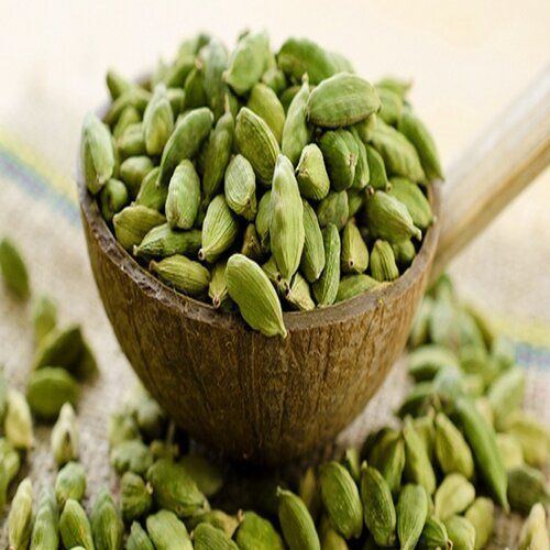 Fresh And Natural Green Small Cardamom