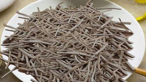 Dried Organic Whole Asparagus Racemosus Shatavari Root Age Group: For Adults