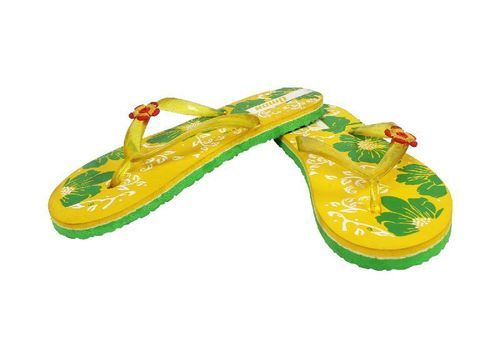 Optimum Quality Hawai Slipper For Ladies, Printed Pattern, Delicate Design, Comfortable Experience, Good Texture, Skin Friendly, Easy To Walk, Nice Grip, Yellow And Green Color, Casual Wear