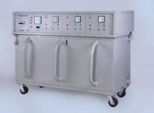 Automatic Three Phase Air Cooled Voltage Stabilizer Current: Ac Volt (V)