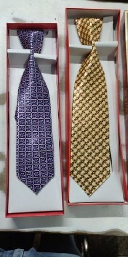 Available In Many Different Colors Party Wear Mens Printed Silk Ties, Supreme Quality, Splendid Look, Modern Style, Soft Texture, Easy To Wear, Woven Technics 