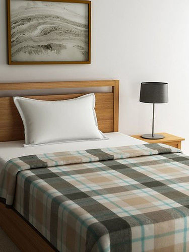 Raymond double bed online blanket