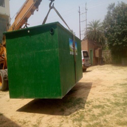 Square Shaped Durable Industrial Green Color Frp Tanks