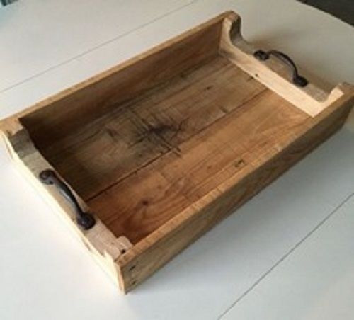 Plain Design Wooden Breakfast Bread Tray