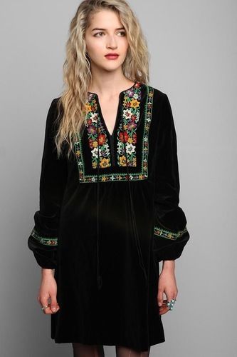 Ladies Black Full Sleeve Embroidered Dress