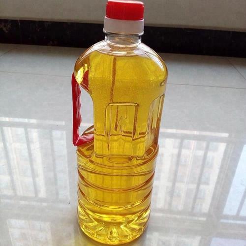 Pure Light Yellow Garlic Oil