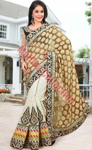 MIRCHI FASHION Grey Floral Print Saree With Unstitched Blouse Piece