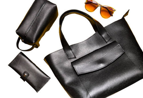 Black Leather Ladies Handbags