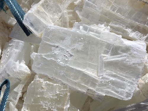Natural Crystal Gypsum Rocks