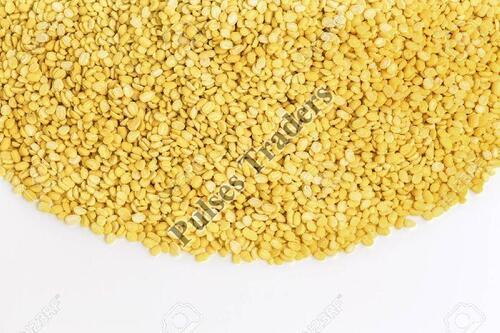 Natural Fresh Yellow Moong Dal for Cooking