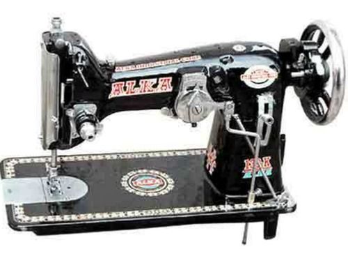 Black Industrial Zig Zag Sewing Machine