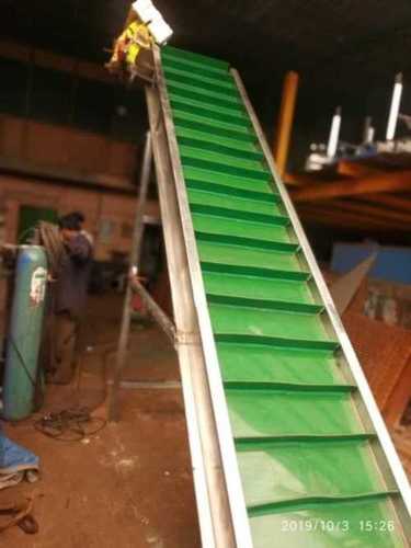 Mild Steel Belt Conveyor Voltage: 220 Volt (V)