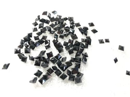 Black Colour 21 Inch Fancy Square Beads for Bracelet and Necklace