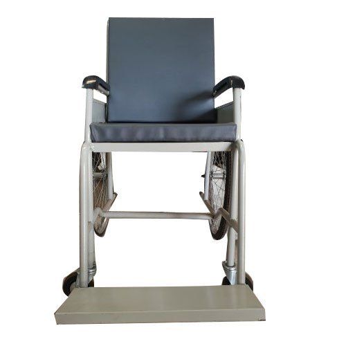 Light Weight 4 Wheel With 15 Inch Seat Width Powder Coated Hospital Manual Wheelchairs