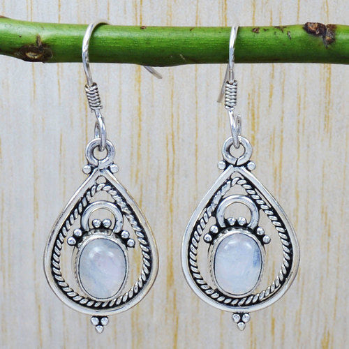 Handmade 925 Silver Moonstone Earrings Weight: 5 Grams (G)