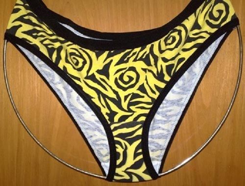 Black With Yellow Pan/bf/004 Cotton Hipster Panties For Ladies
