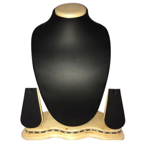 Novel Box Necklace Jewelry Display Bust Stand in India | Ubuy-tuongthan.vn