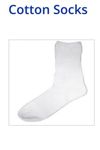 White Color Plain Pattern Cotton Socks