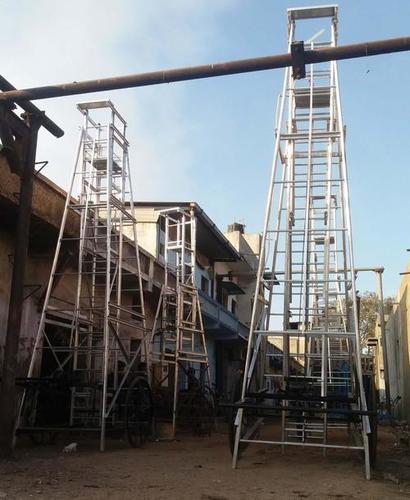 Aluminium Square Type Telescopic Tower Ladder 14 To 25 Feet - 10 Gauge