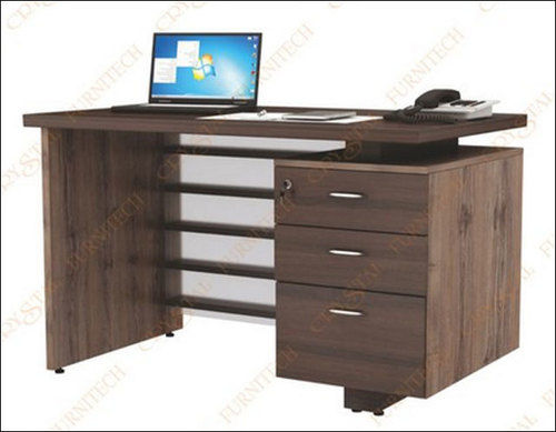 Perfect Shape Rectangular Modular Office Table