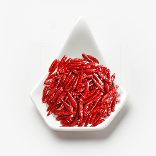 Hot Spicy Taste Rich In Color Organic Dry Red Chilli Grade: Food Grade