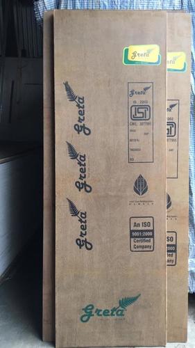 कंस्ट्रक्शन और फर्नीचर में इस्तेमाल होने वाला हार्ड प्लाइवुड