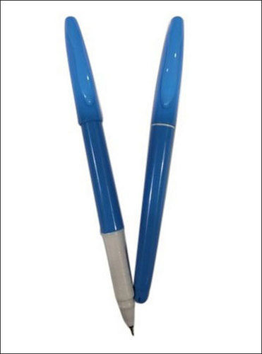 Gives Smooth Hand Writing Blue Plastic Ball Pen