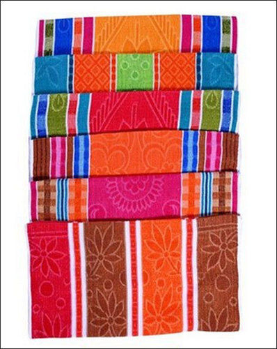 Attractive Pattern Cotton Bath Towel