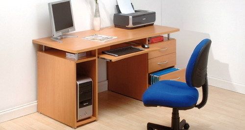 Brown Plywood Computer Table