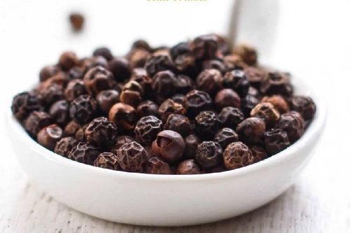 Excellent Quality Rich Natural Taste Organic Dried Black Pepper Seeds Grade: Food Grade