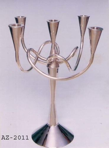 Fine Finish Plain Brass Candle Holder