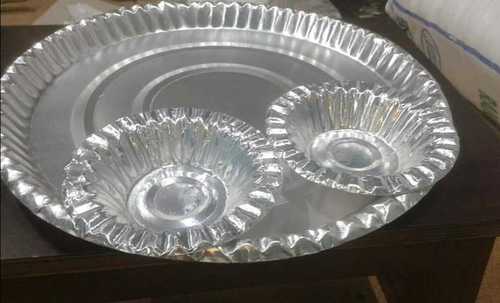 Silver 100% Natural And Eco Friendly Disposable Plates