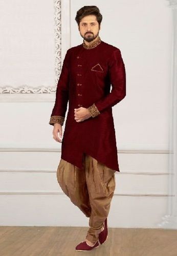 Maroon Color Full Sleeves Wedding Wear Mens Plain Indo Western Suit Size: Medium