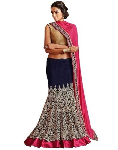 silk corset,fish tail skirt with hand embroidery | Beautiful pakistani  dresses, Red bridal dress, Dress indian style