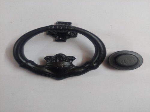 Antique Iron Ring Door Knocker Application: Homes