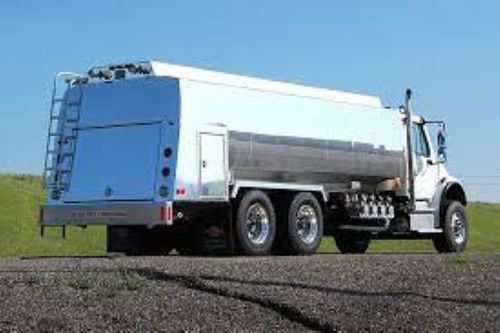 Transportation And Short-term Storage Petroleum Oil Refueling Truck