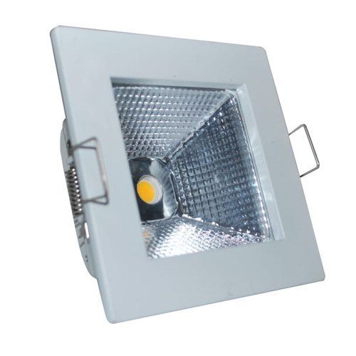 White 10 W Led Square Cob Light In Ac 220-260 V With 75 Degree Beam Angle