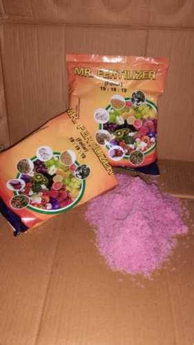 NPK 19:19:19 Water Soluble Fertilizer Powder