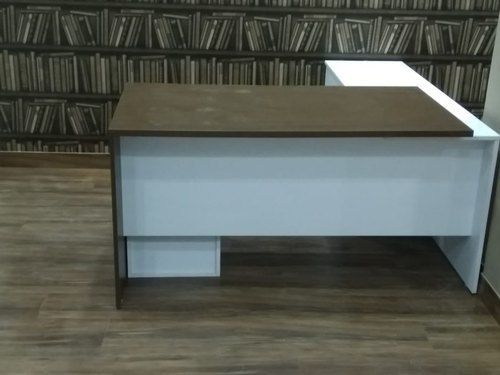 Handmade L Shape Wooden Office Table With Size 2.5Feet Height at Best ...