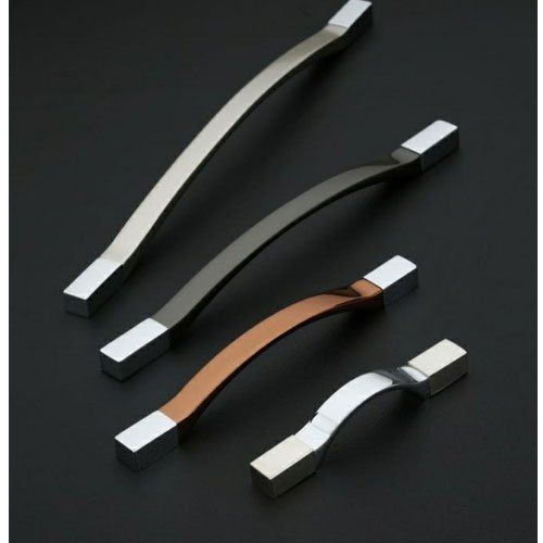 Bm113 Robust Construction Chrome Finish Zinc Alloy Designer Door Handle Application: Homes