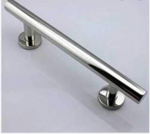 Silver Modern Style Corrosion Resistant Stainless Steel Door Handle With Glossy Finish