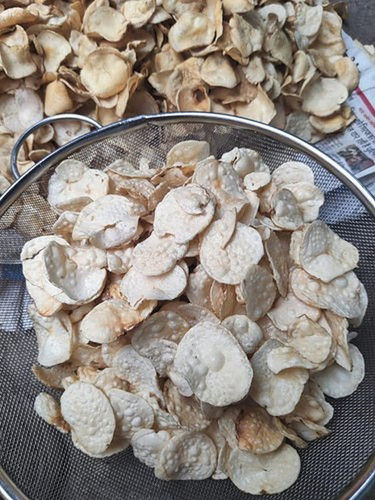 Natural Homemade Potato Chips With Size 500Gm And Shelf Life 6 Months