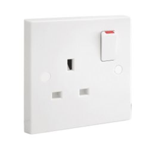 3 Pin White Plastic Square Shape Electrical Socket With Shutter For Electric Fitting