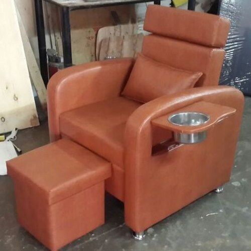 Fine Brown Color Leather Cushion With Stainless Steel Made Modern Appearance Manicure Pedicure Chair