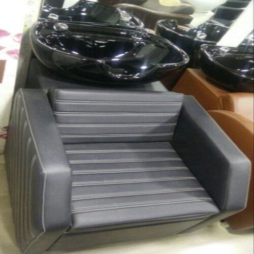 Fine Synthetic Leather Cushion Black Color Professional Salon Parlour Use Single Seater Shampoo Chair