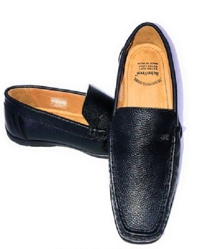 Slip On Style Black Color Daily Wear Leather Loafer Shoes For Mens Heel Size: Low